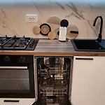 Bright Corner Pacii Apartmán *