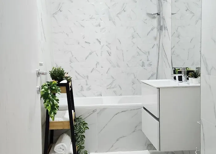 Bright Corner Pacii * Бухарест