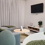 Bright Corner Pacii * 布加勒斯特